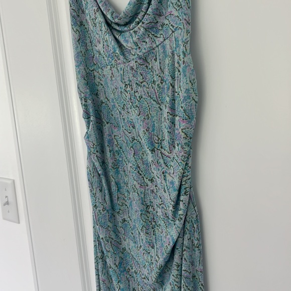 Diane von Furstenberg 100% Silk Dress - Picture 3 of 6